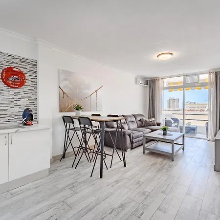 Апартаменты Marina Paraiso 1 Bedroom Адехе